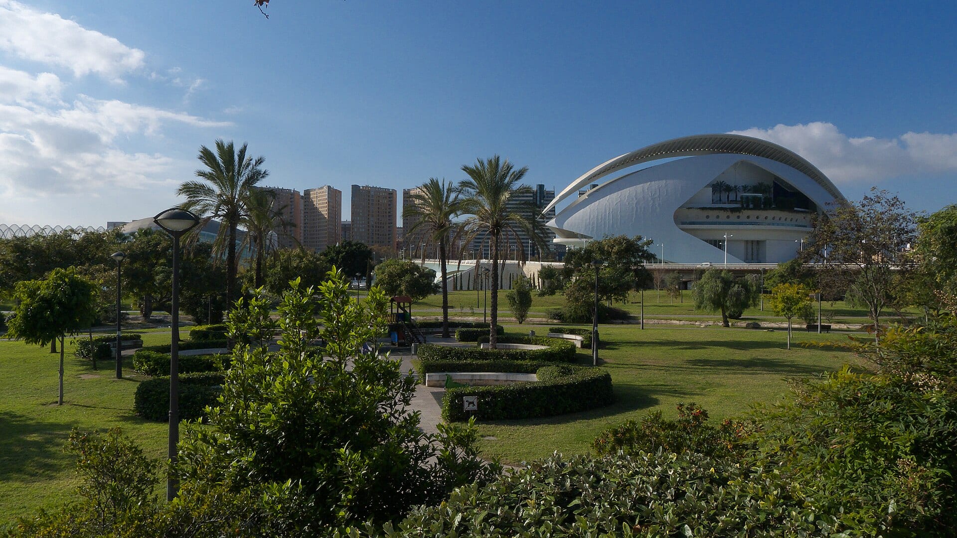 Valencia countryside — canyon hikes and thermal springs